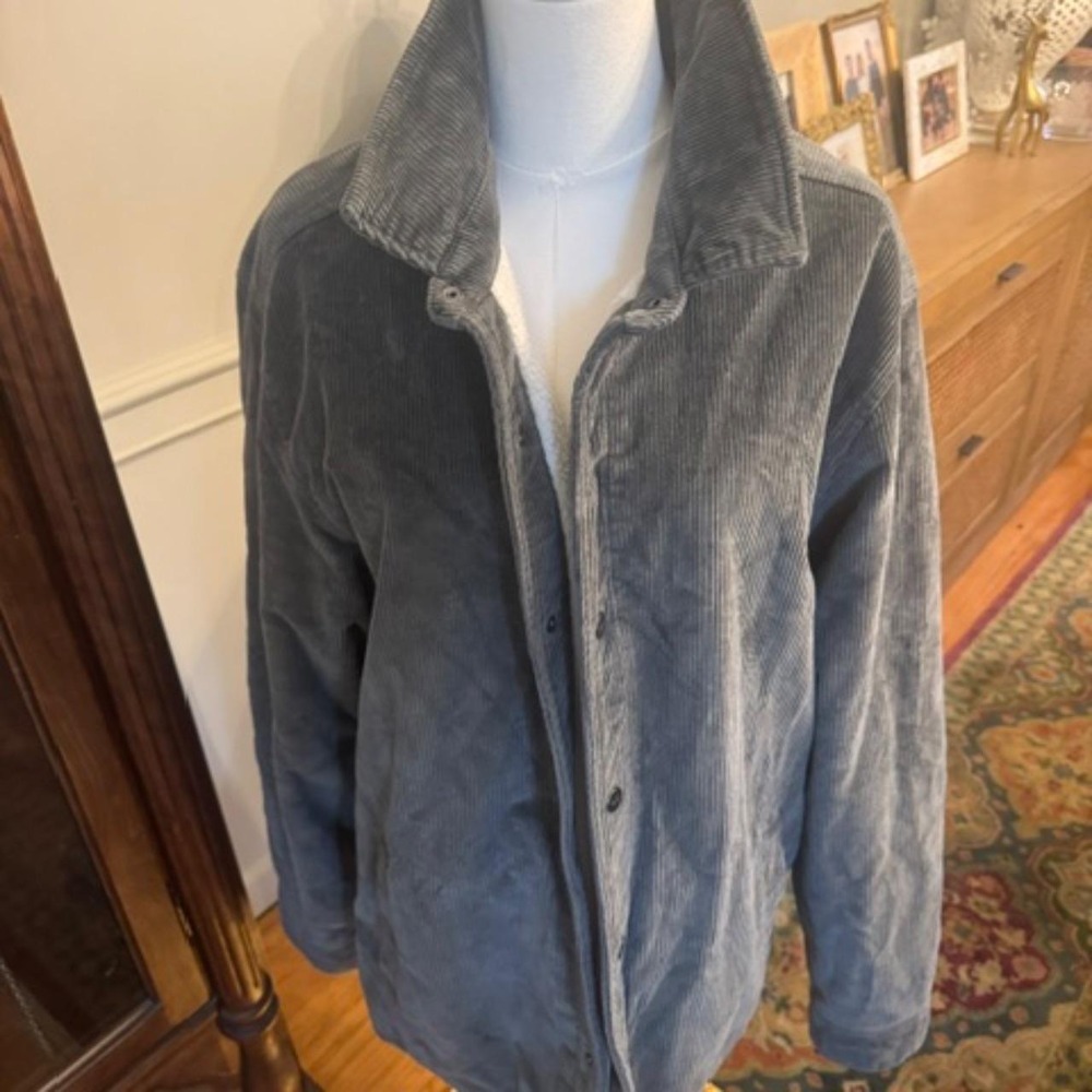 Vuori men's Corduroy Jacket in gray size XL